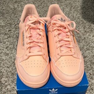 Adidas Coral Sneakers
